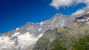 Lenzspitze et Nadelgrat · Alpes, Alpes valaisannes, Massif des Mischabels, CH · GPS 46°6'35.15'' N 7°55'47.48'' E · Altitude 1800m