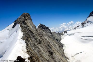 Lenzspitze et Nadelgrat · Alpes, Alpes valaisannes, Massif des Mischabels, CH · GPS 46°6'41.39'' N 7°51'34.08'' E · Altitude 4190m