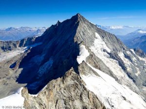 Zinalrothorn 4221m · Alpes, Alpes valaisannes, CH · GPS 46°3'53.41'' N 7°41'24.46'' E · Altitude 4221m