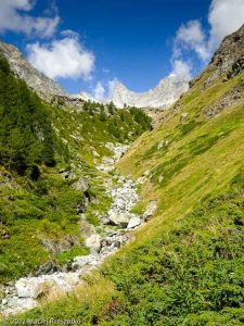 Zinalrothorn 4221m · Alpes, Alpes valaisannes, CH · GPS 46°1'37.86'' N 7°43'46.06'' E · Altitude 2160m
