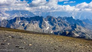 Bivouac au Mont Buet · Alpes, Préalpes de Savoie, Aiguilles Rouges, FR · GPS 46°1'29.35'' N 6°51'8.68'' E · Altitude 3096m
