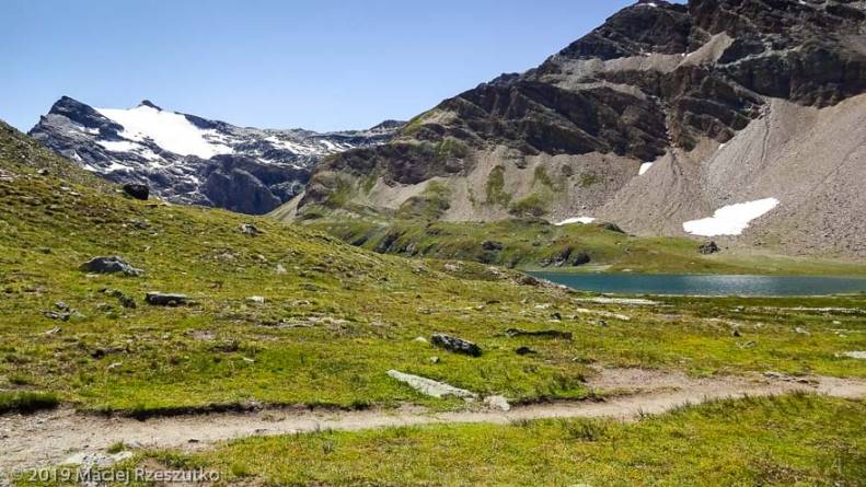 Retour au Col du Nivolet · Alpes, Val d'Aoste, Parc National du Grand Paradis, IT · GPS 45°29'42.25'' N 7°8'9.82'' E · Altitude 2677m